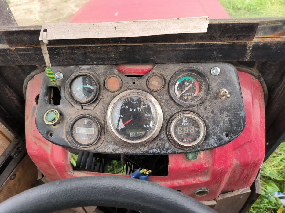 Продам трактор в хорошому стані