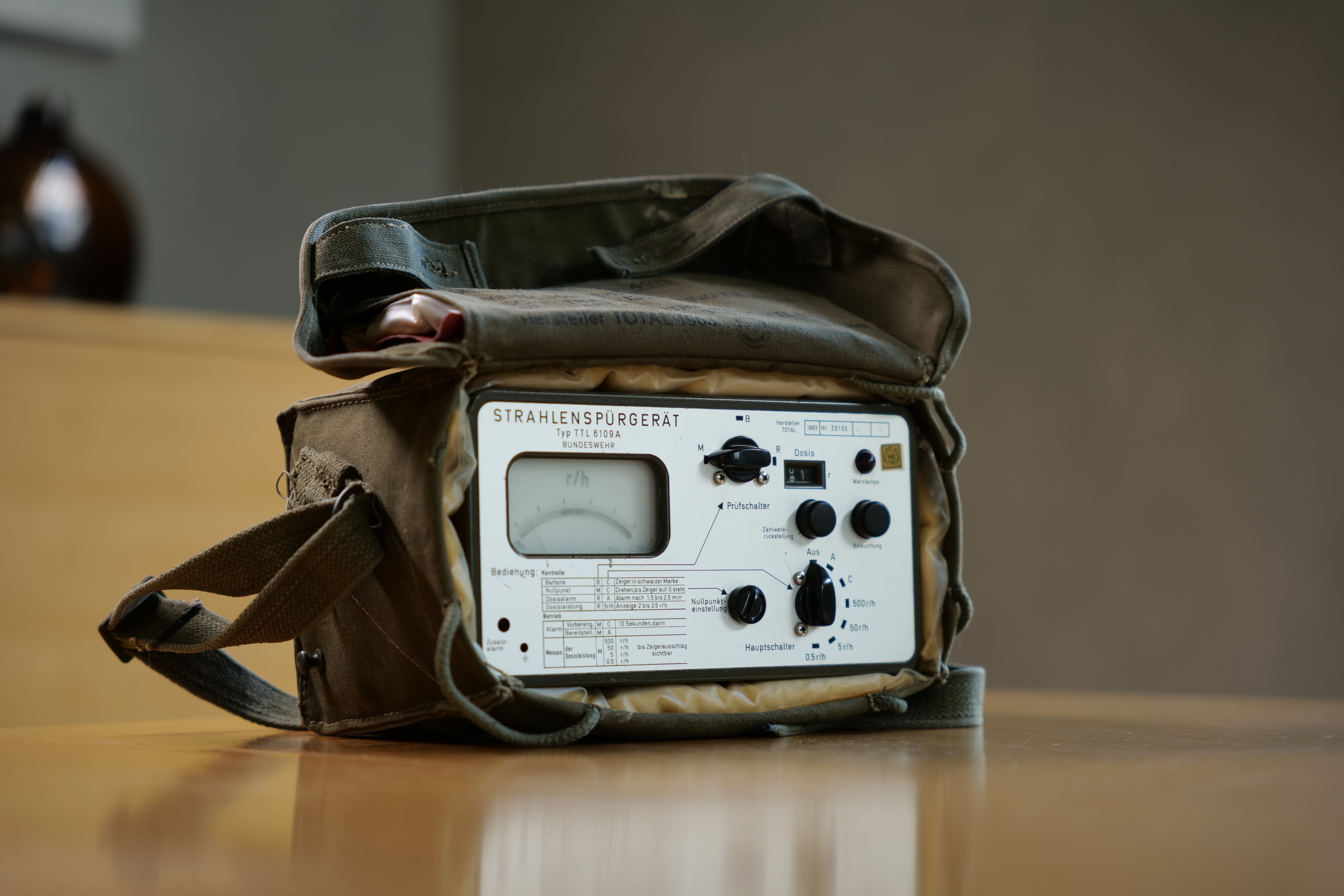Licznik Geigera, Rentgenometr Strahlenspurgerät TTL 6109A