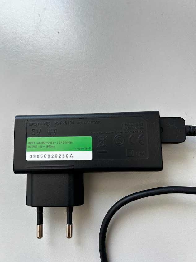 Carregador original Sony PSP-N104, 100-240v, 50/60Hz, 0.2A
