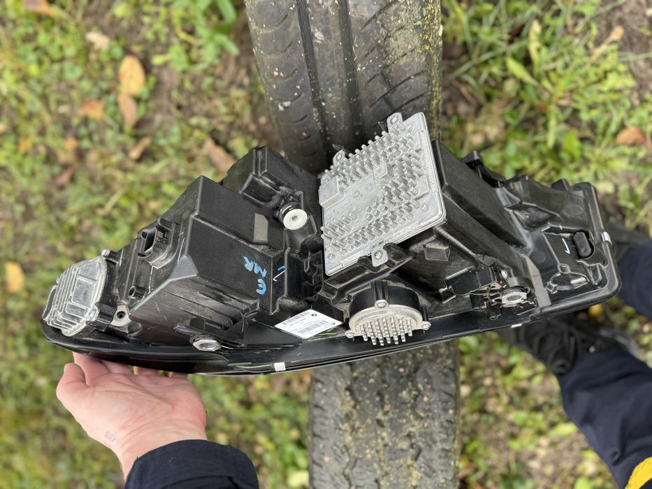 Фара права передня на BMW G20 оригінал дорест