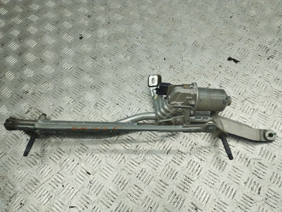 Трапеция стеклоочистителя с мотором в сборе 61615A36EB0 для BMW 2-сери