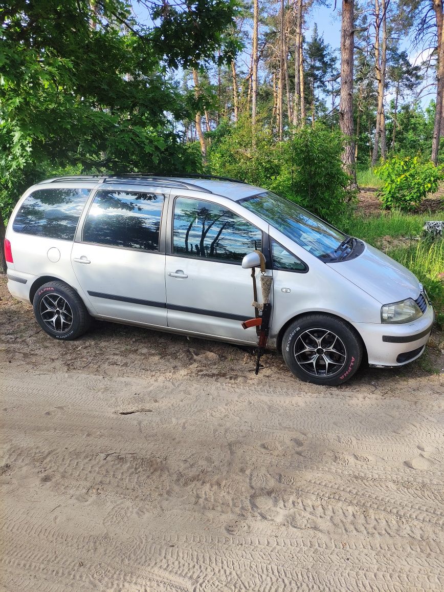 Seat Alhambra 2002г. 1.9tdi