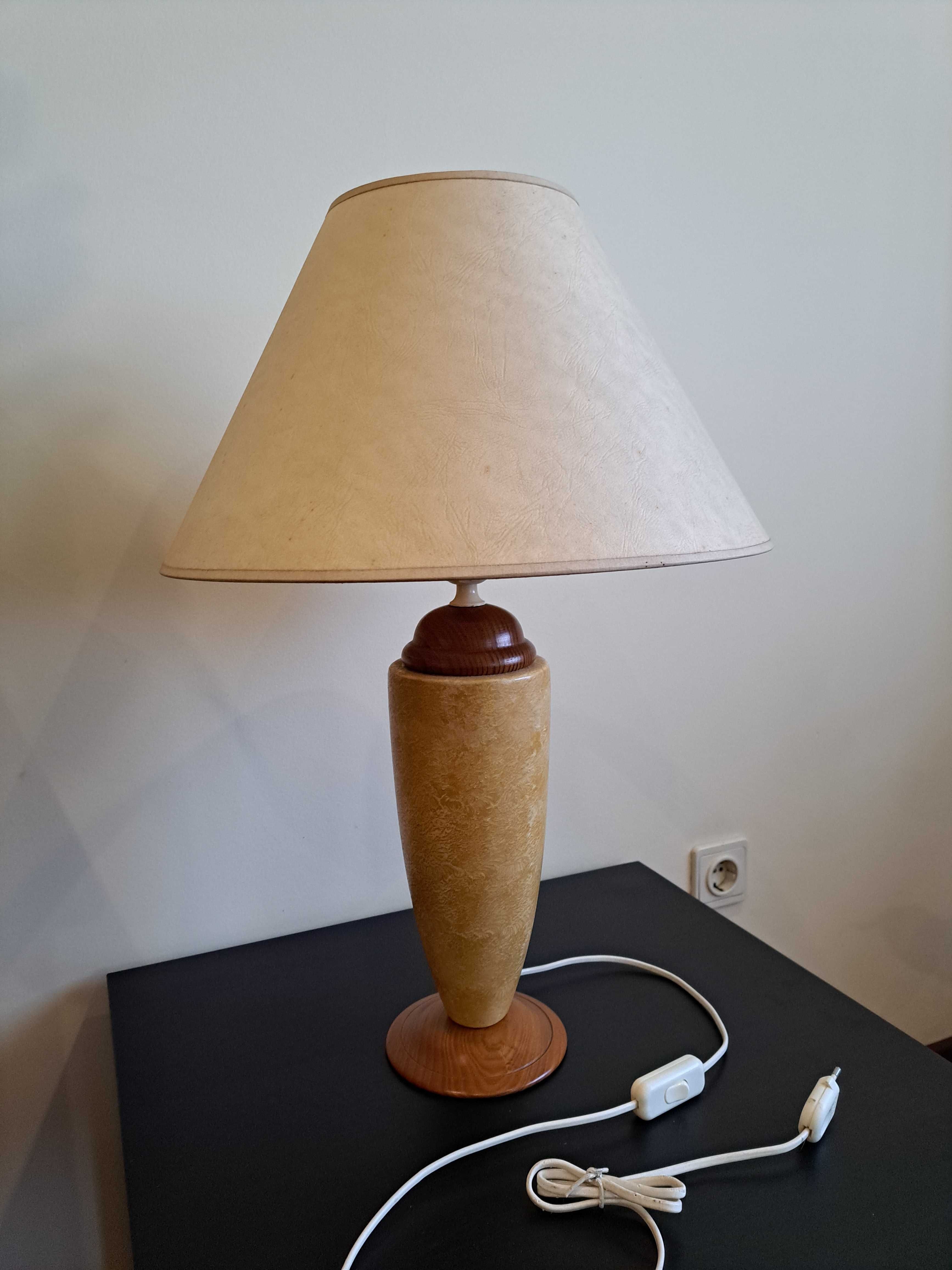Candeeiro decorativo + Lâmpada - Só 6€