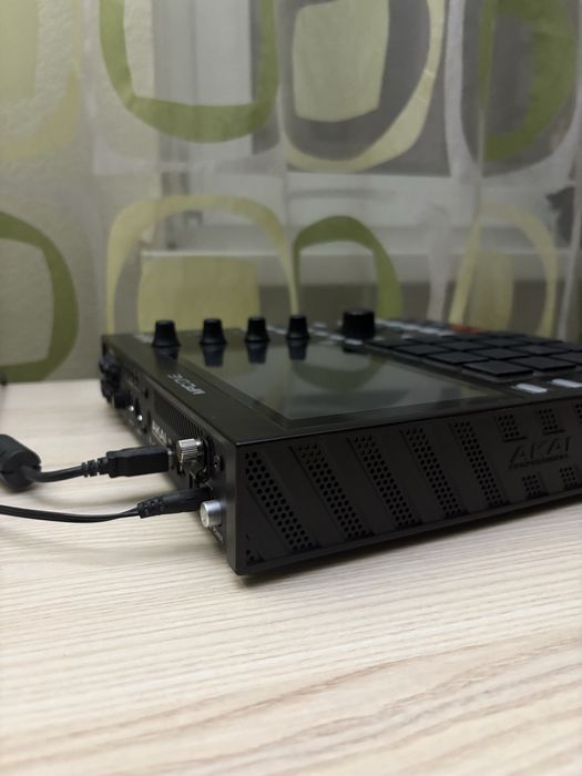 Akai MPC One Ідеальний Стан
