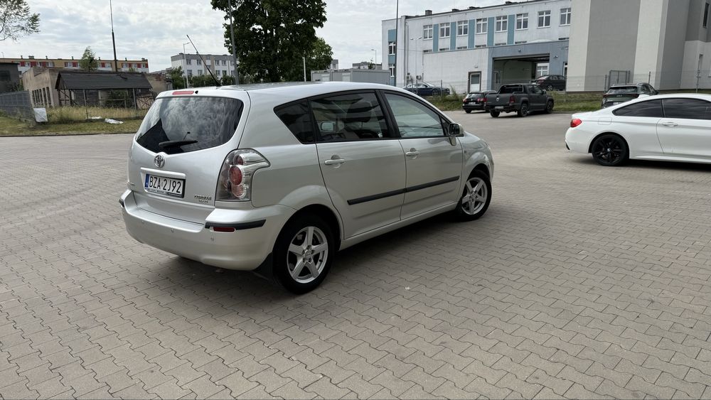 Touota Corolla Verso 1.8 bebzyna