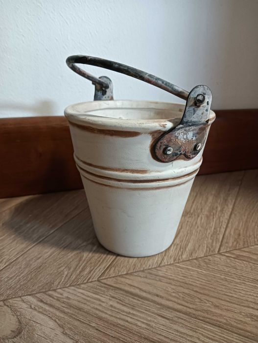 Wiaderko ozdobne ceramiczne osłonka