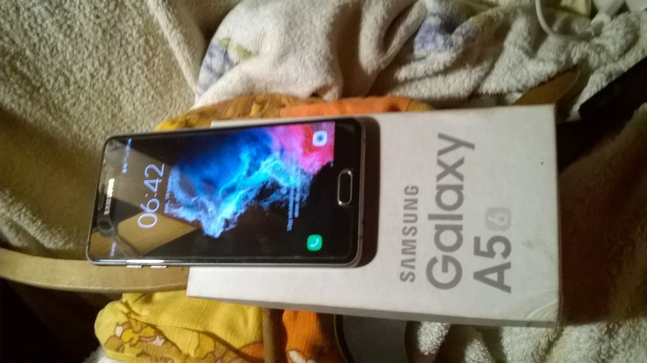 Sprzedam Samsung Galaxy A5 /2016/