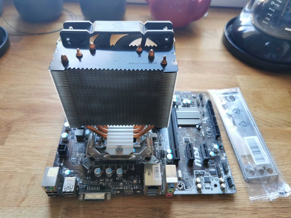 Płyta główna MSI z procesorem Intel core i5 7400