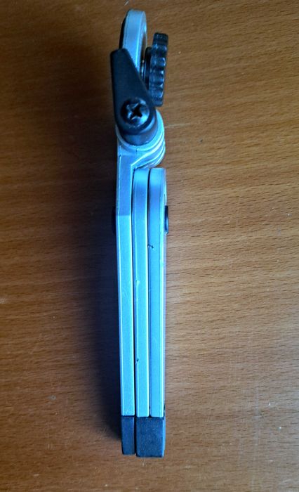 Mini Tripé nunca usado