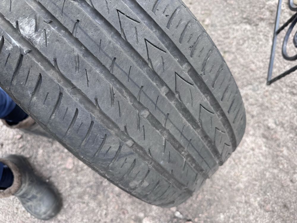 Літні шини Gislaved Ultra Speed 2 (225/50R17 98Y)
