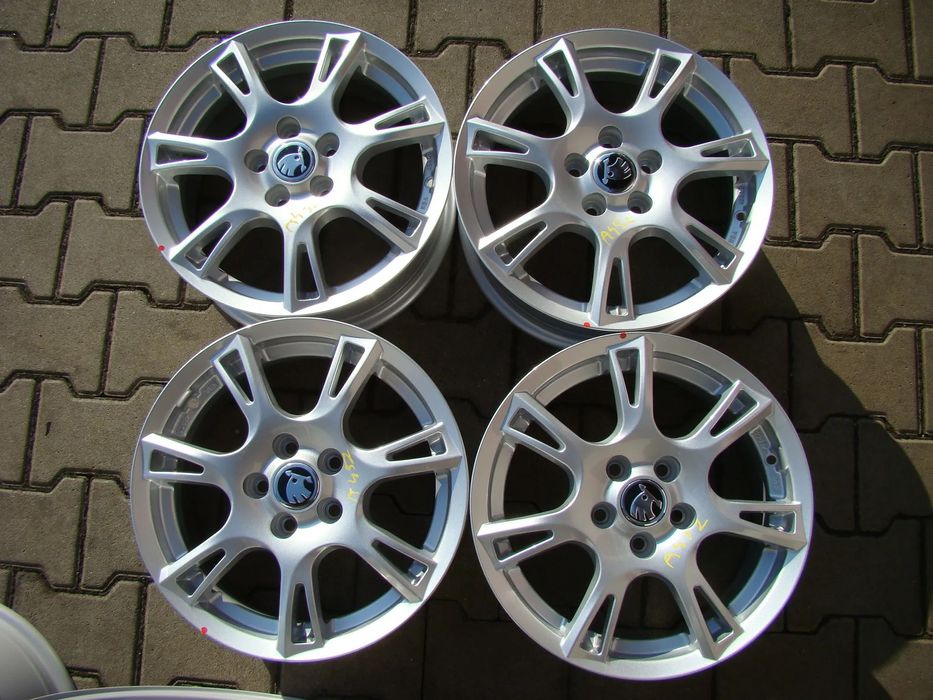 a452 5x100 Skoda Rapid Fabia Roomster Scala Praktik Octavia 6jx15