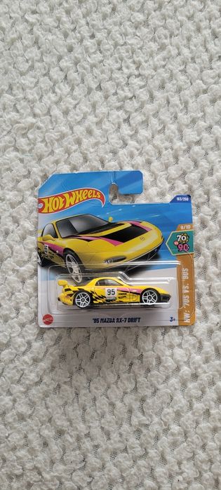 Samochód HotWheels