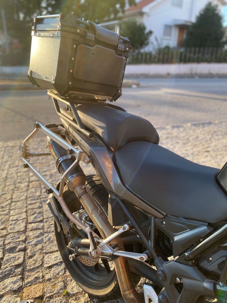 BENELLI TRK 502 (USADA)