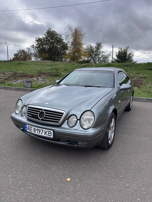 Mercedes-Benz clk 320