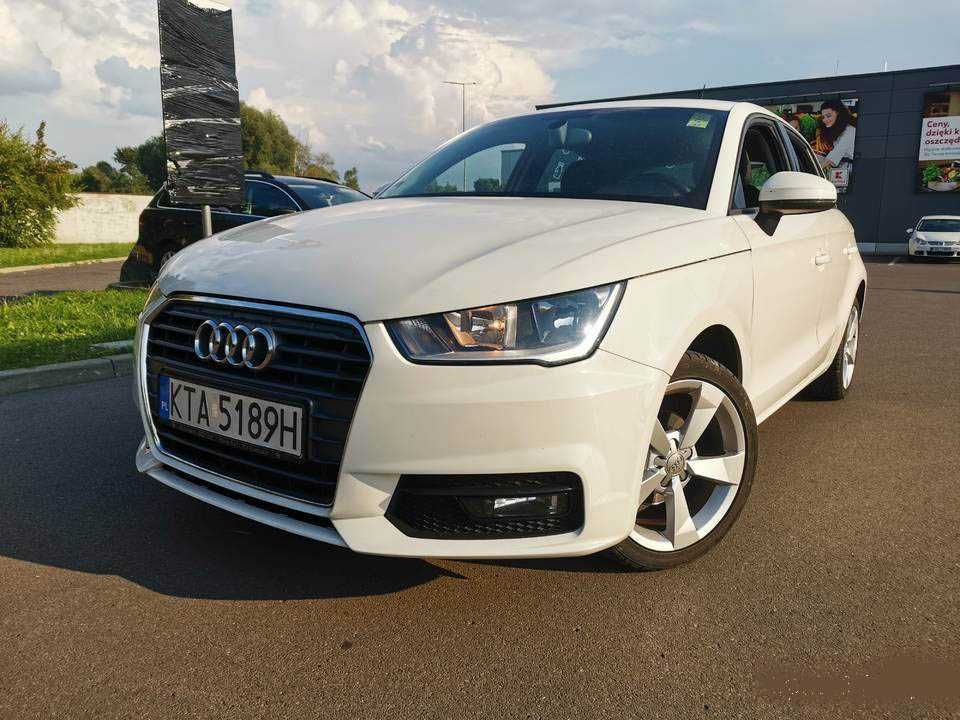 Audi A1 1 właściciel super wygląd oryginalny przebieg 44tyś