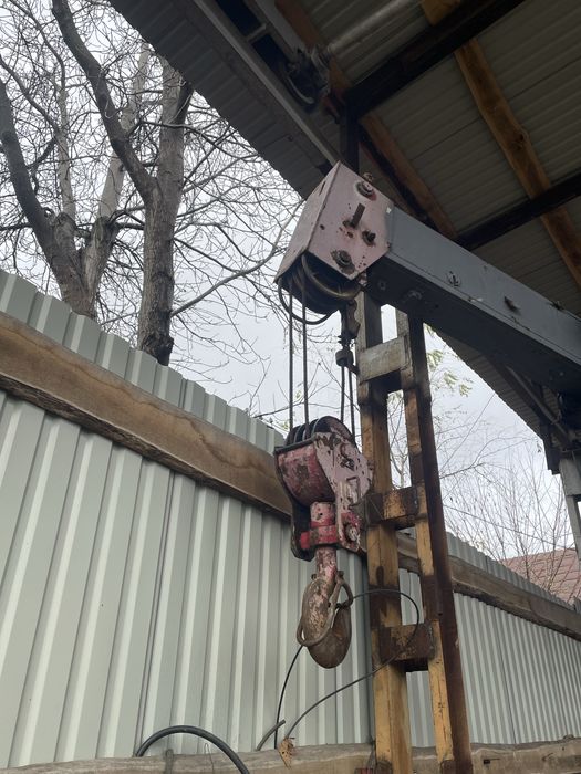 Кранова установка кс 3575 10 т, мости ГЯ , редуктора рама