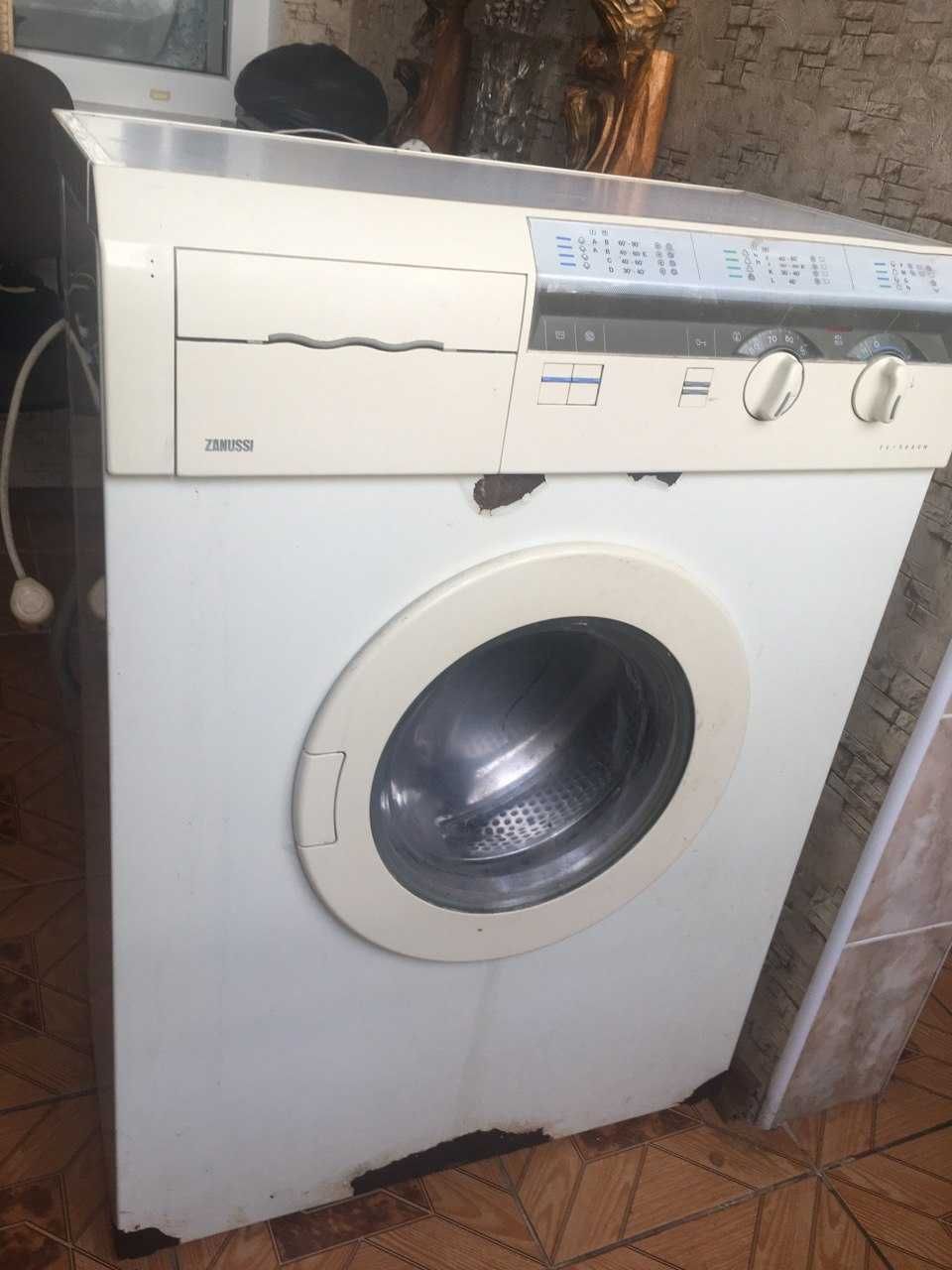 Продам стиральная машина Zanussi на запчасти