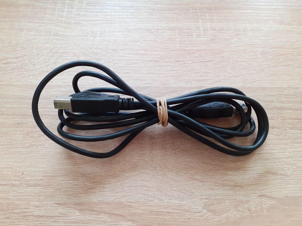 Kabel USB Typ A i Typ B, nowy, piękny