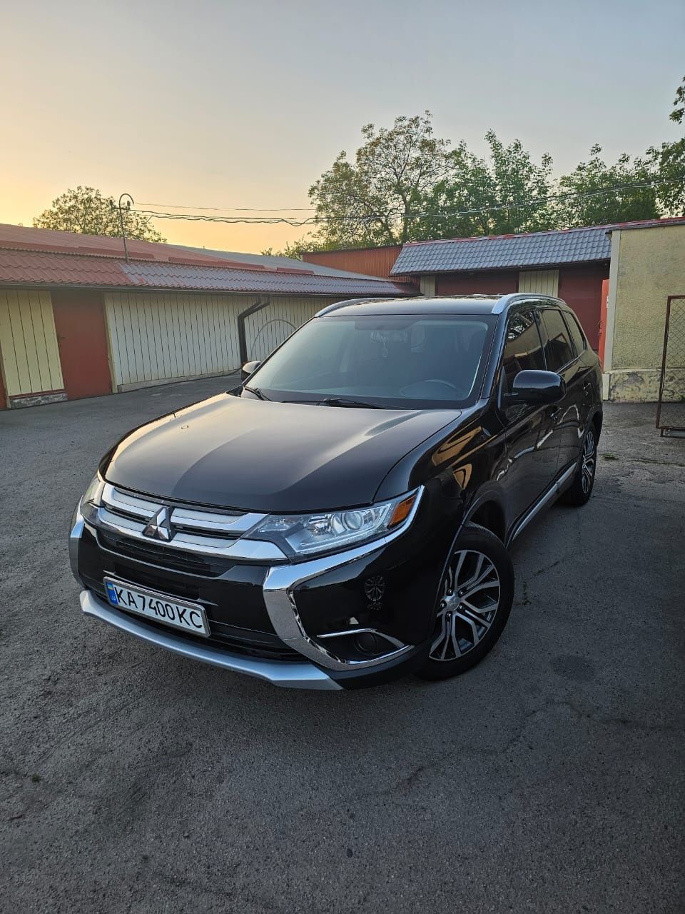 Mitsubishi outlander 3 2017 2,4 газ/бензин рік Америка 106 тис. Пробіг