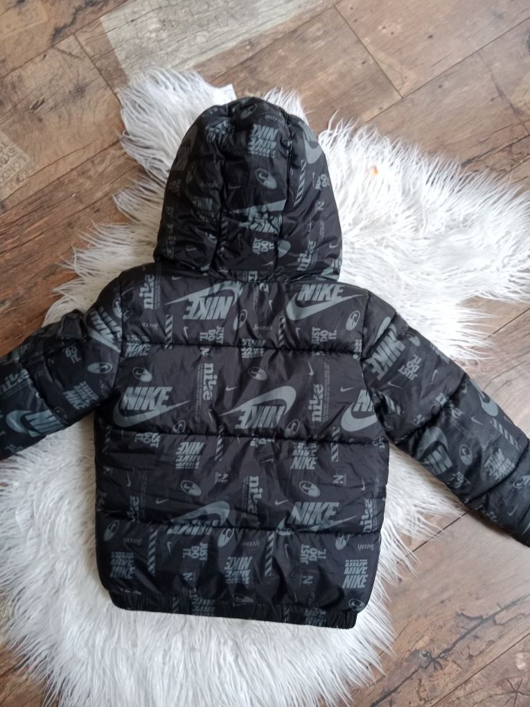 Dziecięca kurtka Nike