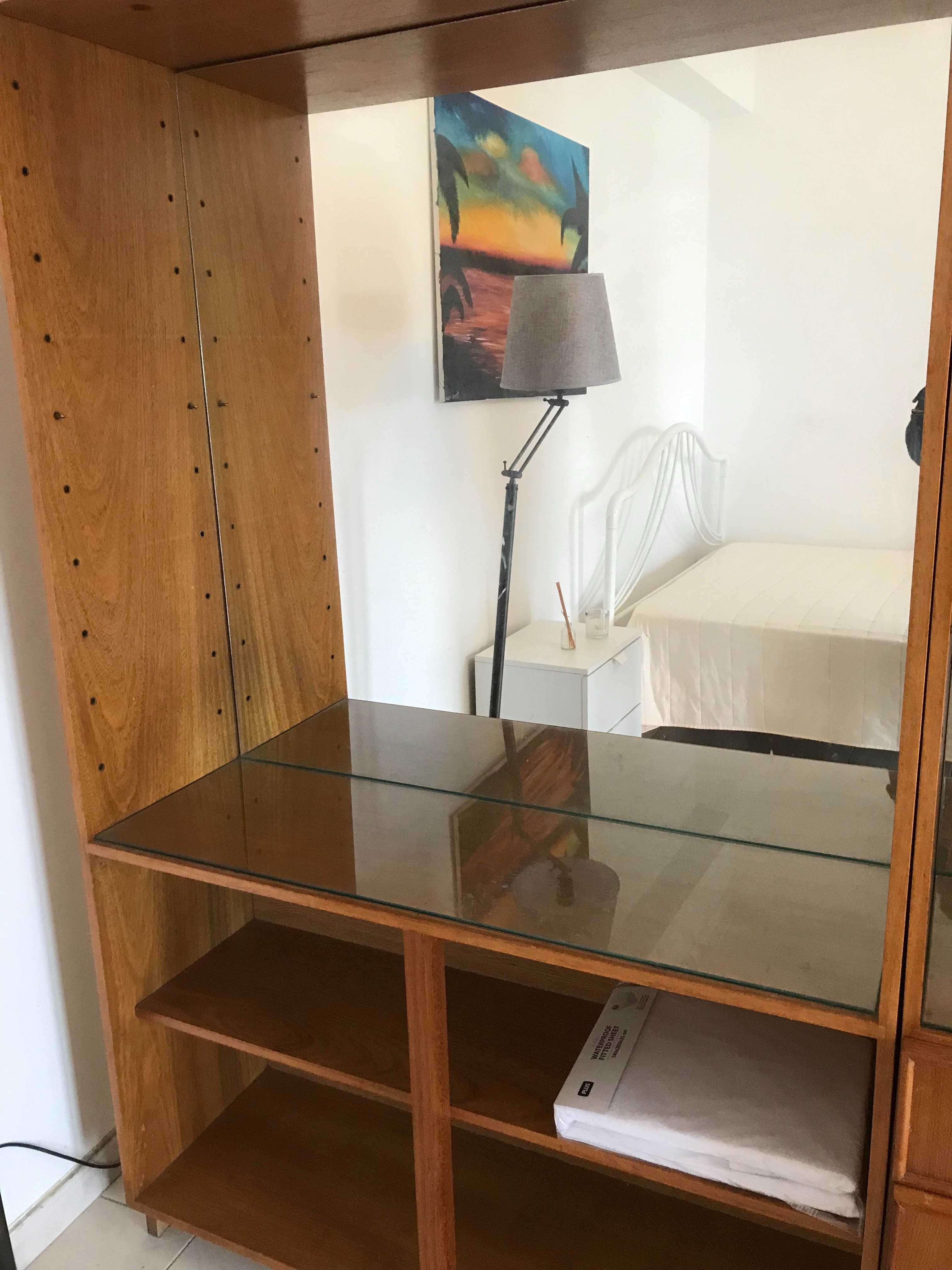 Quarto com 40 metros para rapaz