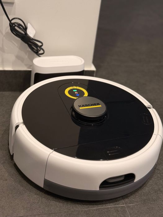 Робот-пилосос миючий Karcher RCF 3