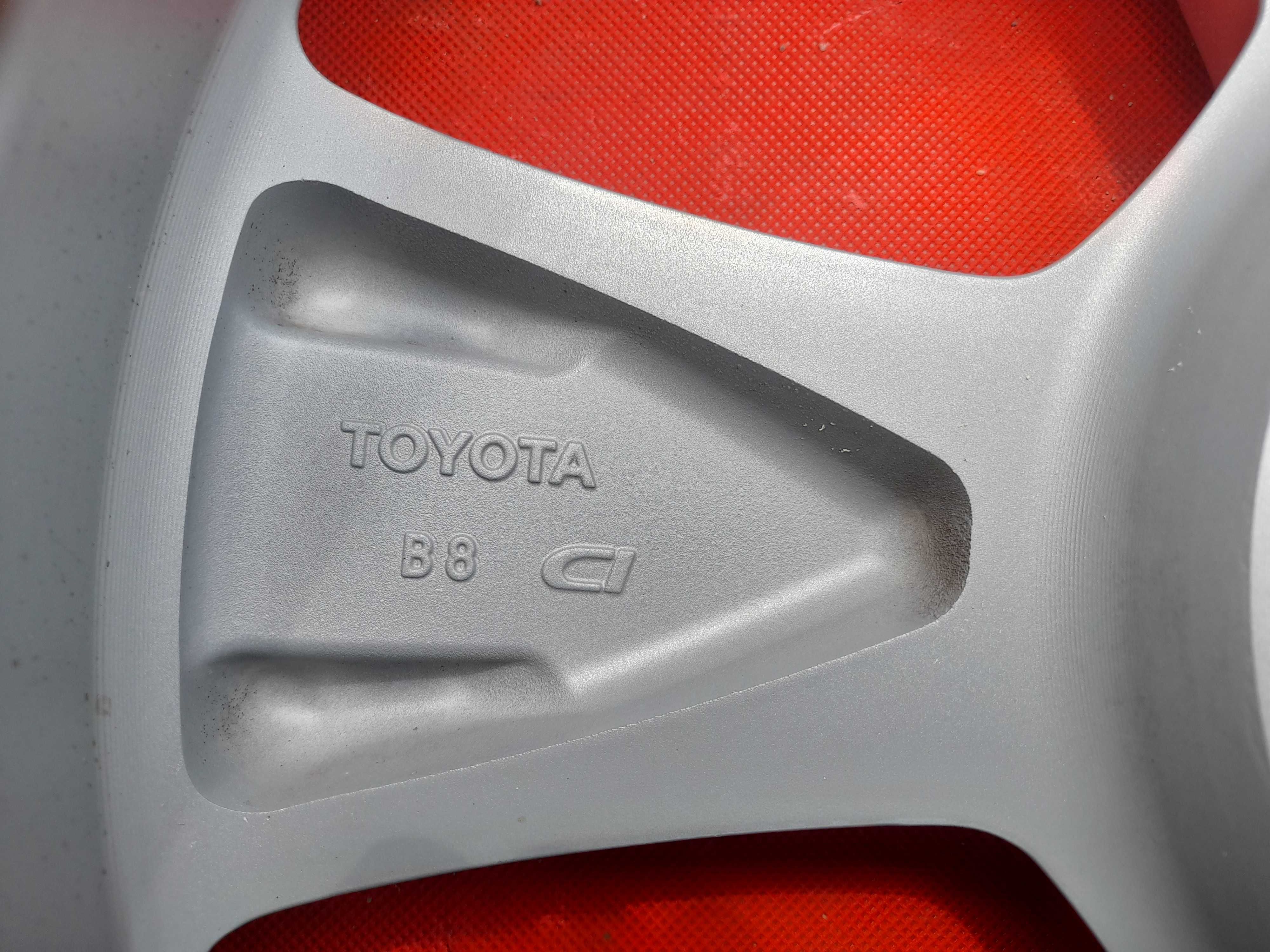 Felgi 18'' Toyota Camry _ Rav4 _ Avensis _CHR _ 5x114,3 _ ORYGINAŁ