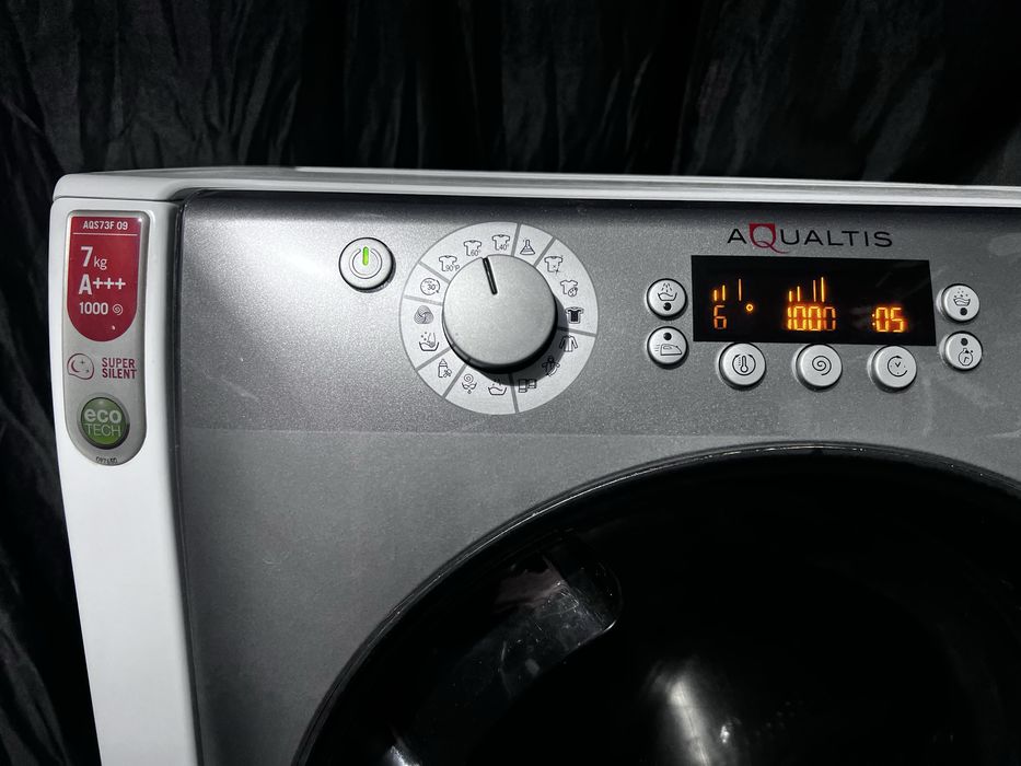 7 кг инверторная стиральная машина Ariston Aqs73f. Доставка бесплатно
