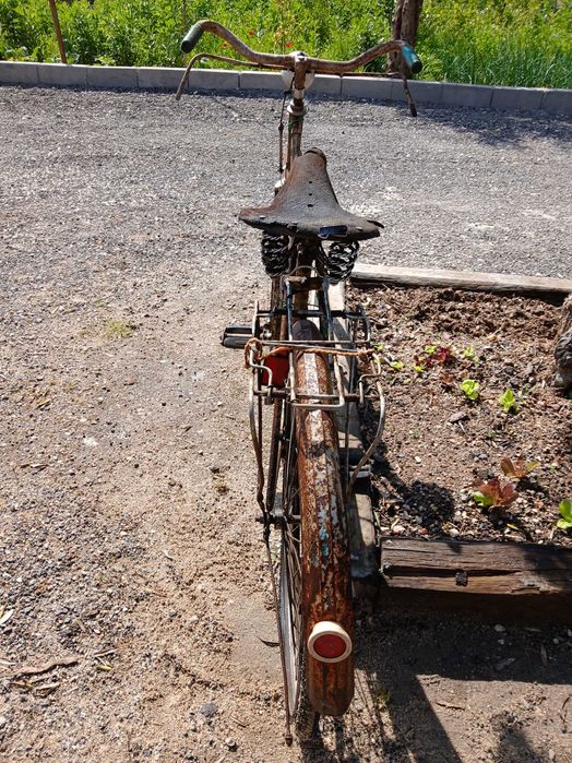 Bicileta Pasteleira muito antiga