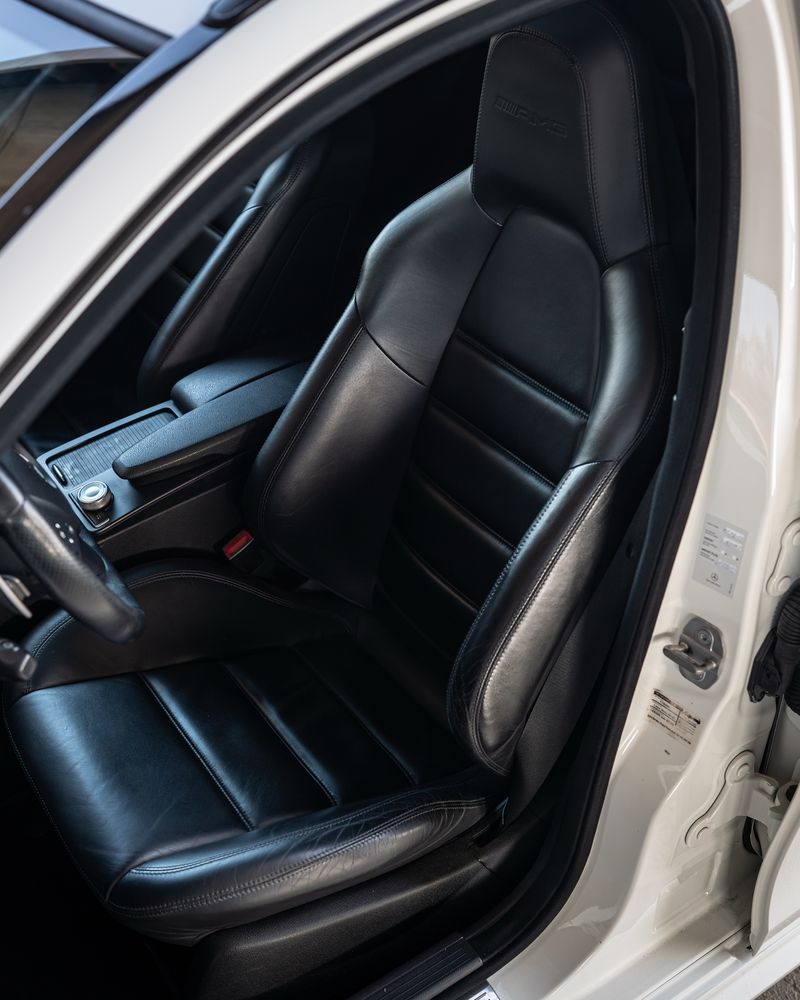 Mercedes C63 AMG S204 kombi bezwypadek historia