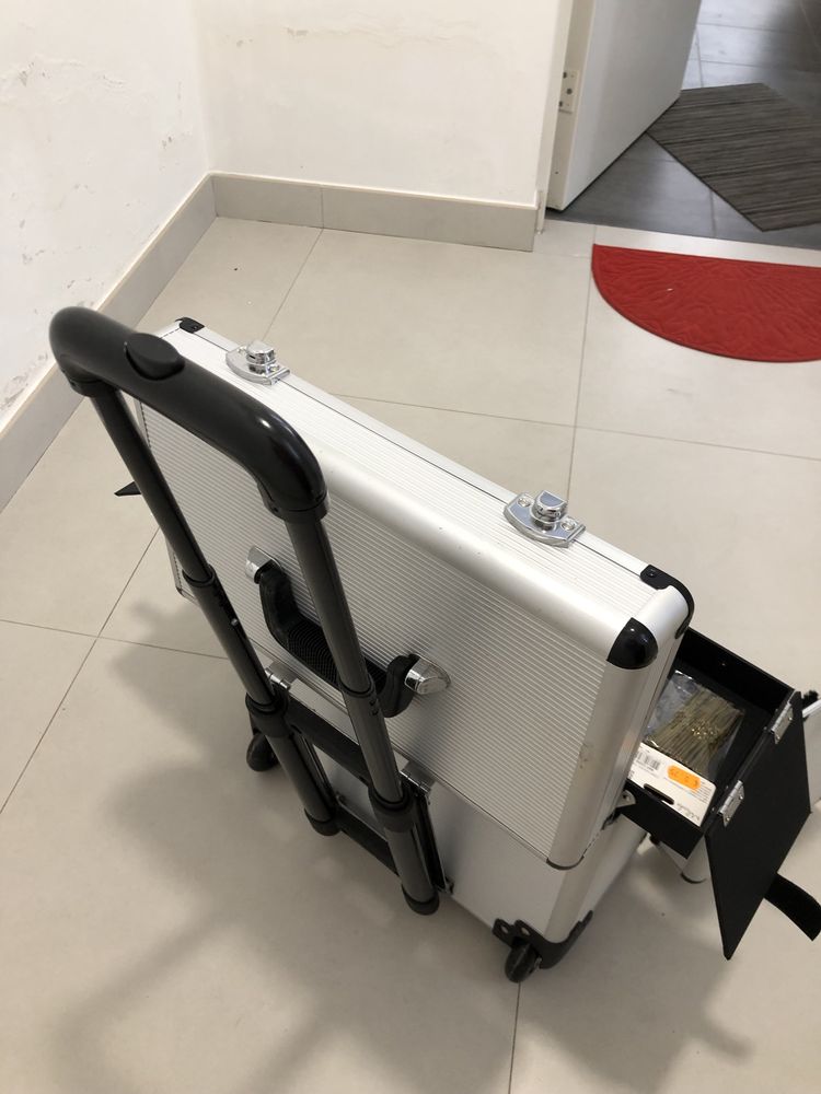 Mala trolley de cabeleireiro