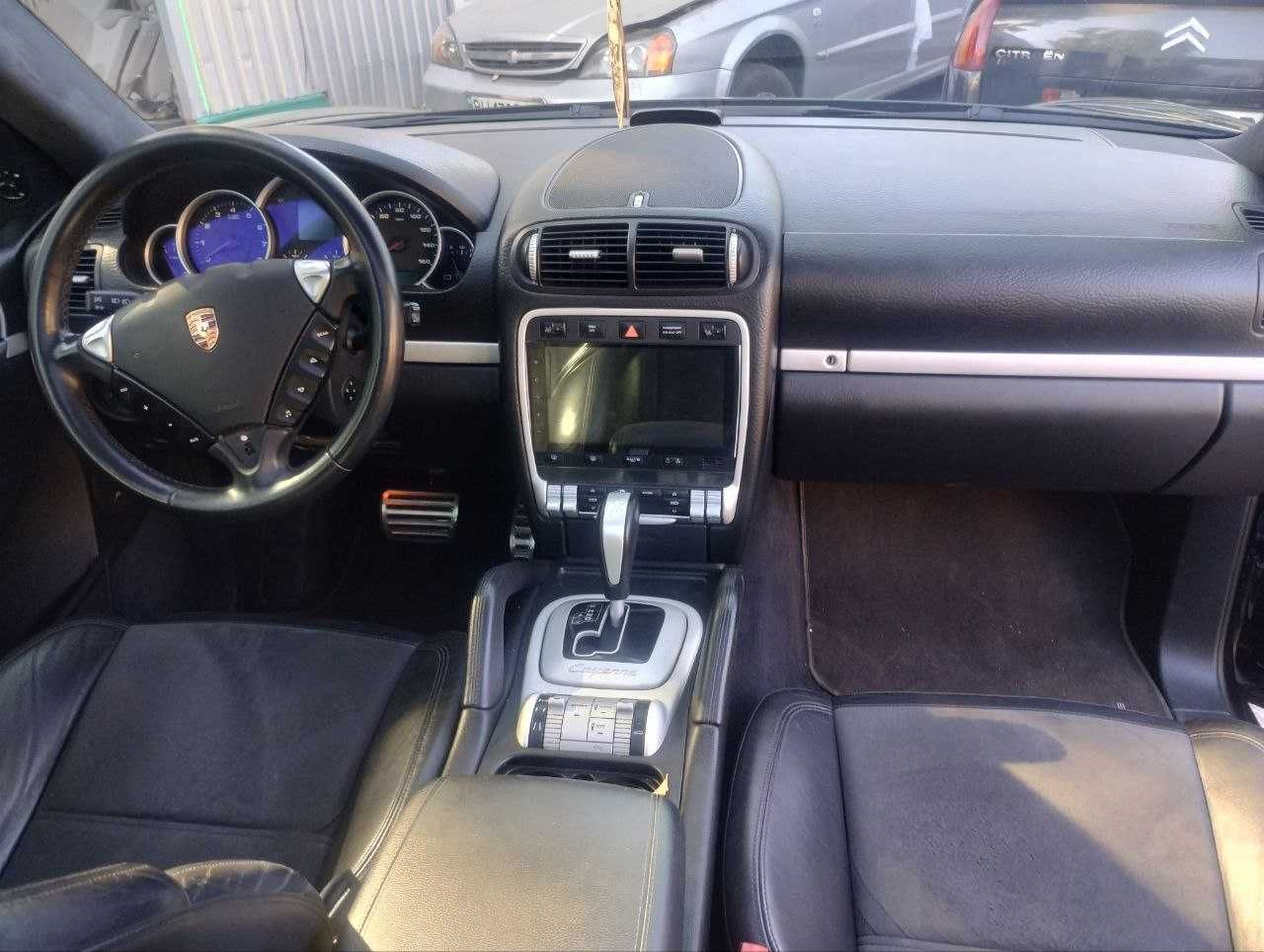 Porsche Cayenne GTS