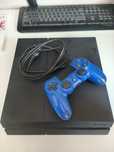 Konsola ps4 + pad
