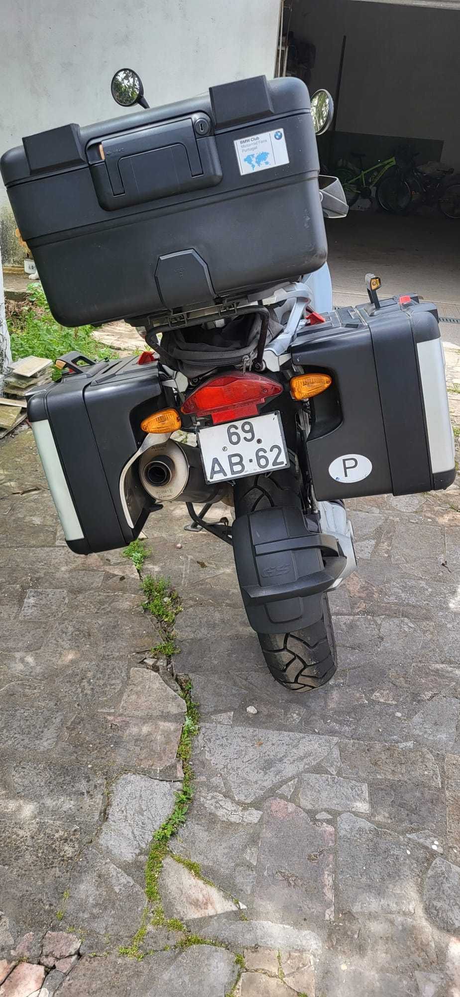 BMW R 1200 GS Amarela