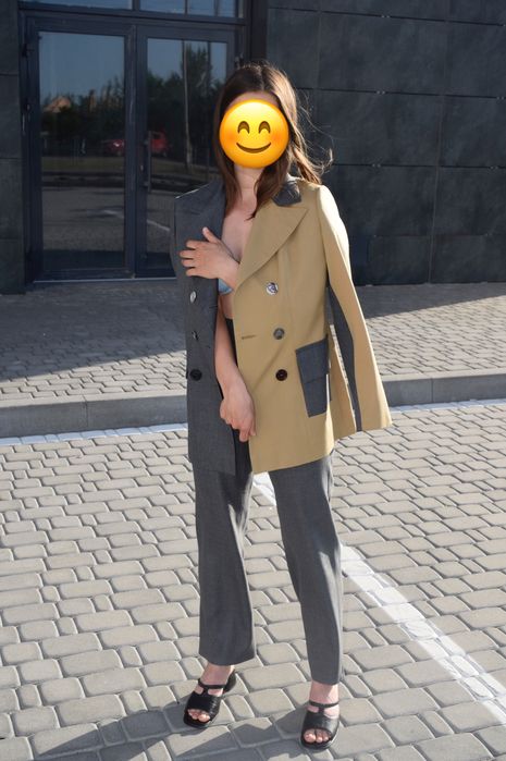 Костюм трендовий