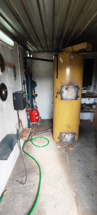 Продаж комерційного комплексу вул.  Максима Залізняка 25а