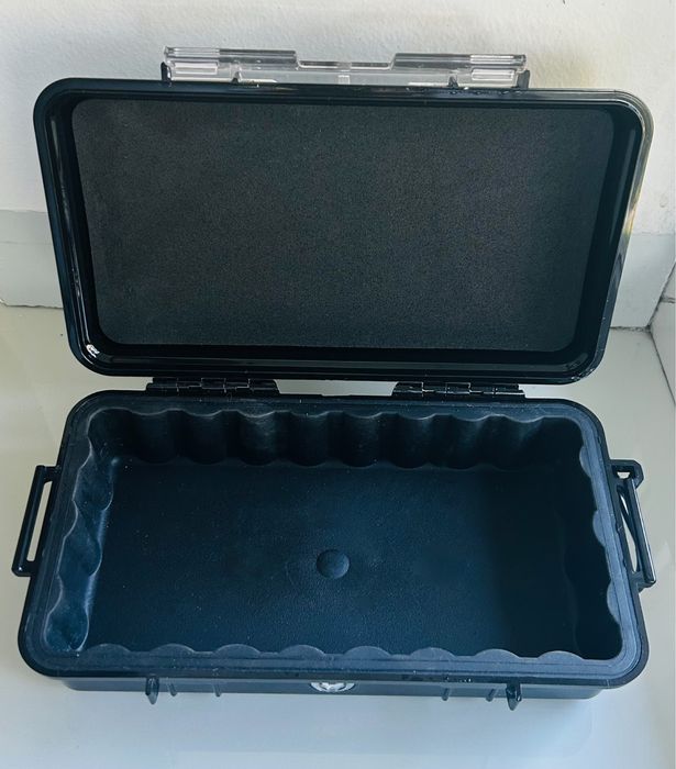 Original захисний кейс Pelican Micro Case 1060