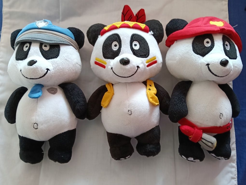 Peluches do canal panda
