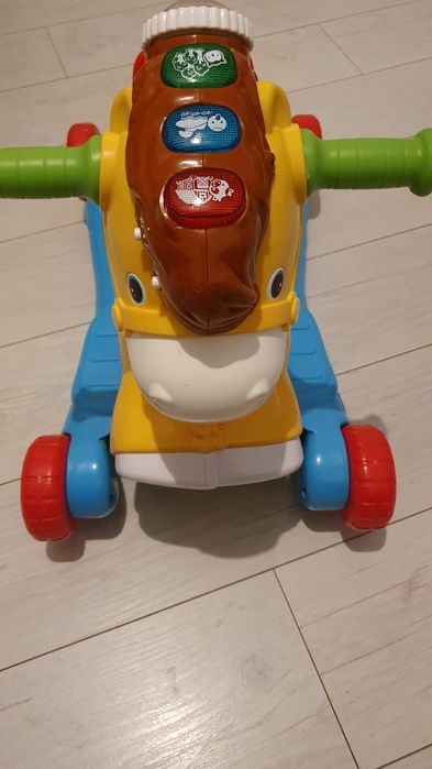 Vtech jeździk bujak