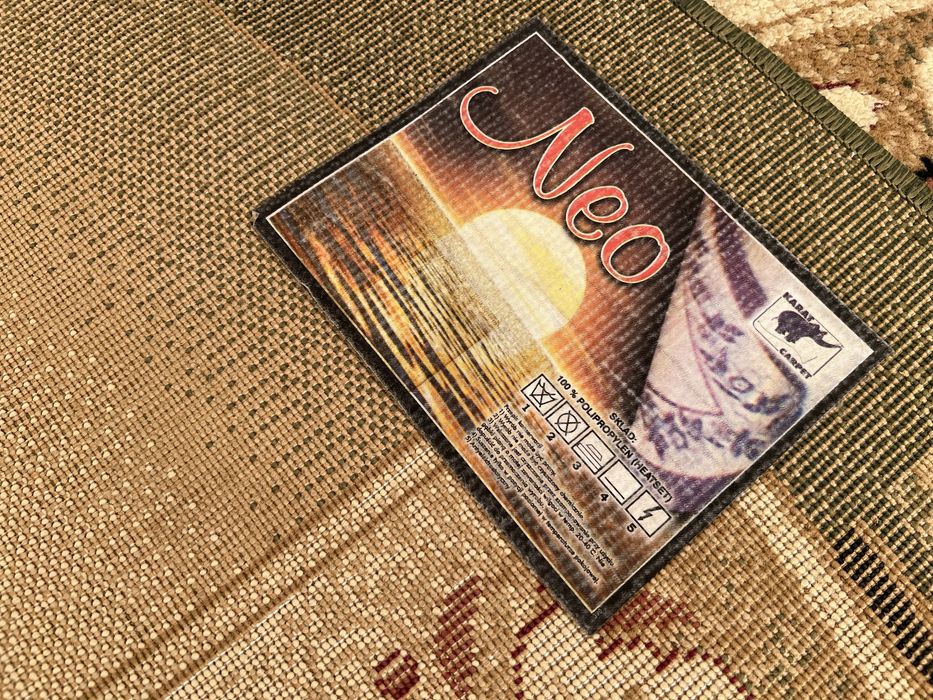 Килим у вітальню