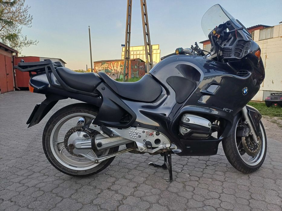 Sprzedam lub zamienię na samochód osobowy BMW R 1100 RT