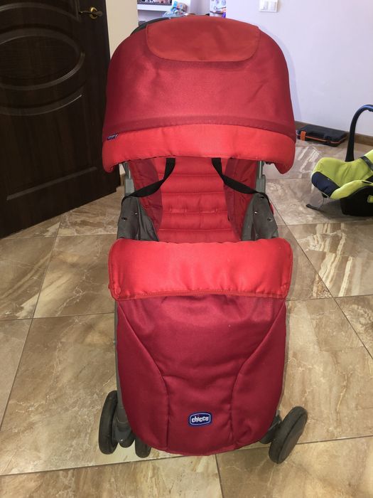Коляска Chicco прогулка , Tutis zippy набор, люлька , автокресло