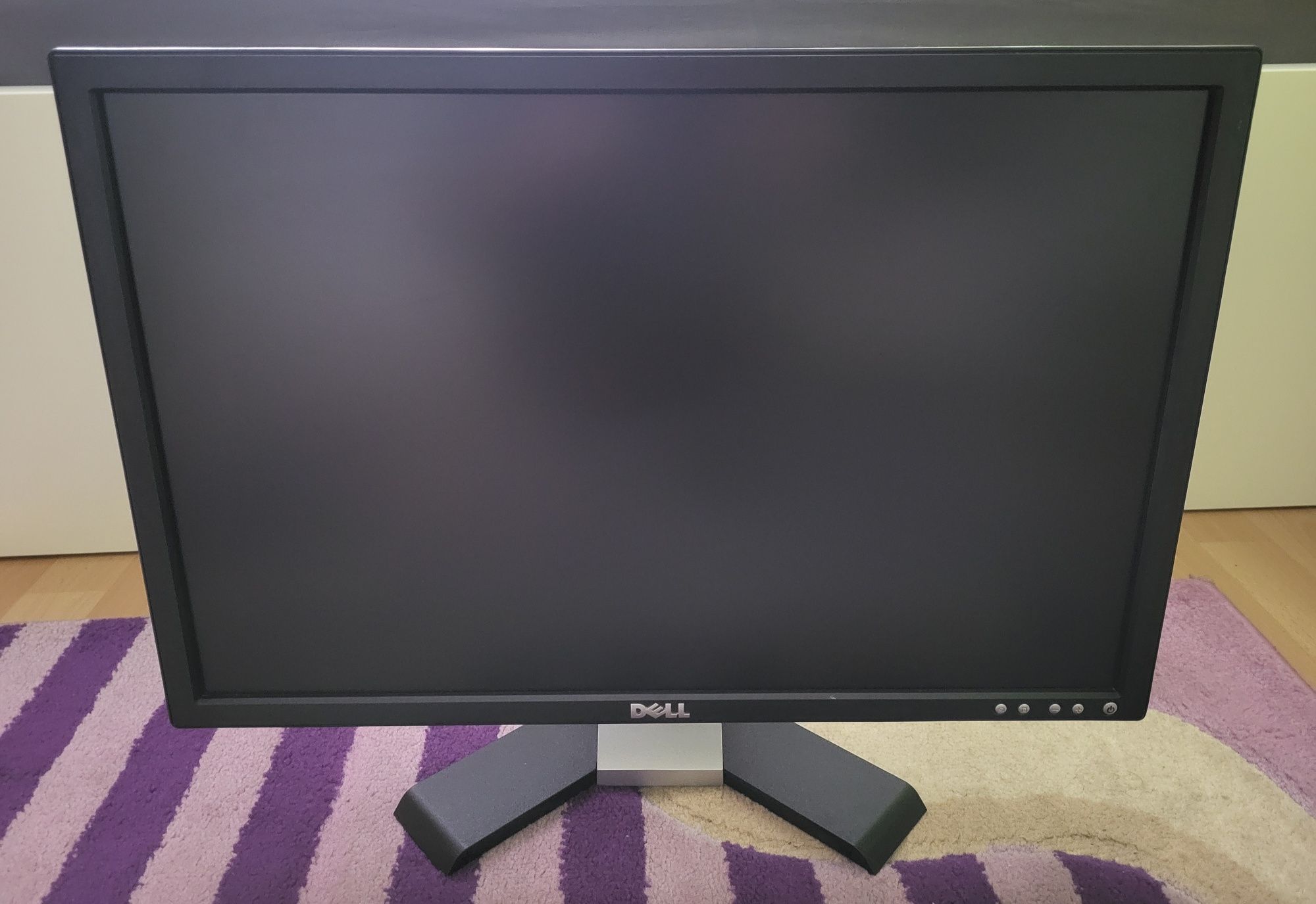 Monitor Dell E228WFPc