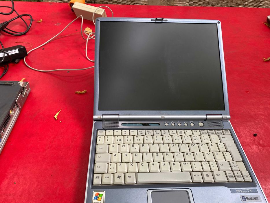 Fujitsu Lifebook S 6120 na części