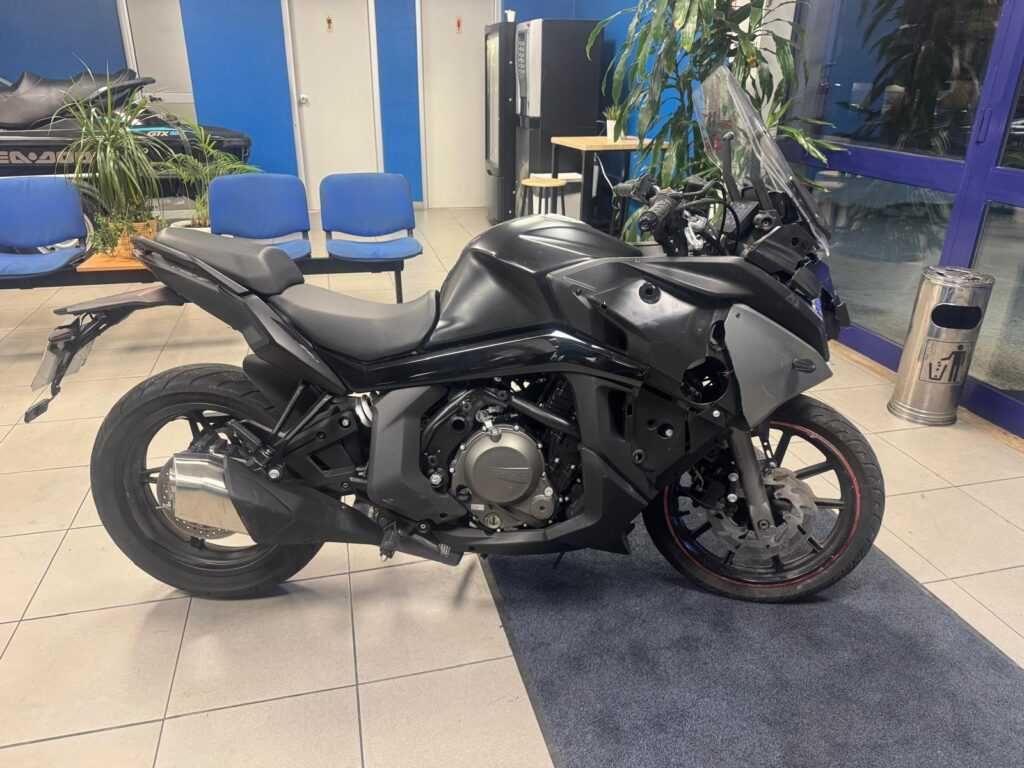 CFMOTO GT650 de 2023 Salvado