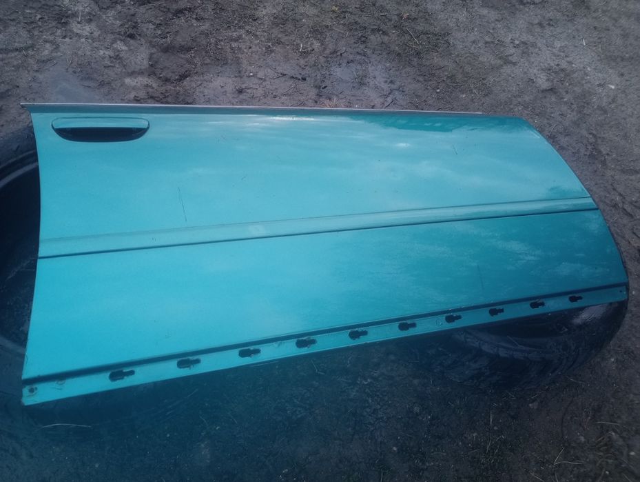 Audi A6 C5 a6C5 poszycie drzwi prawe prawy przód LY5N