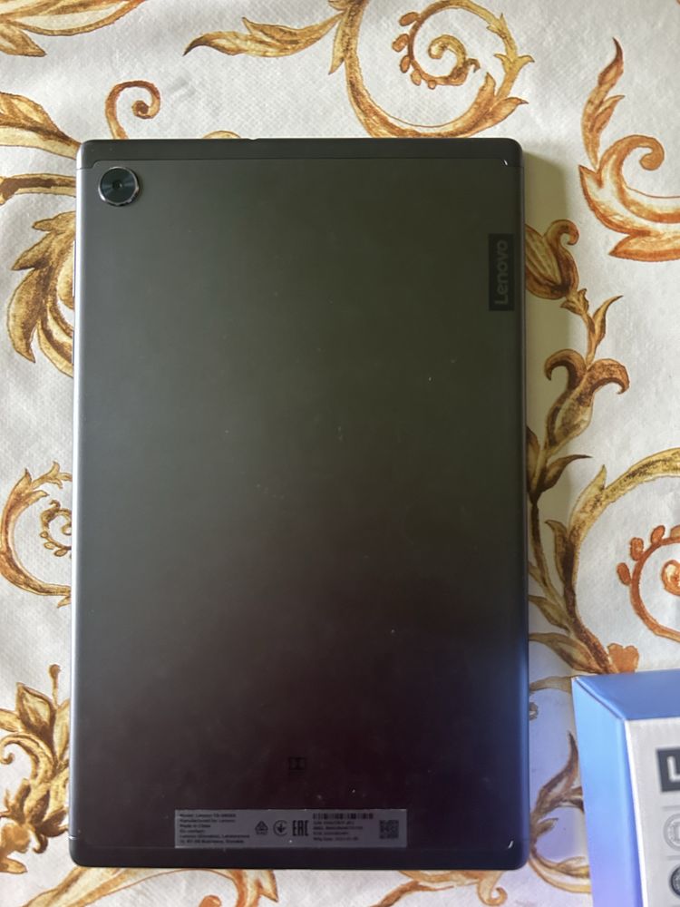 Tablet lenovo M10
