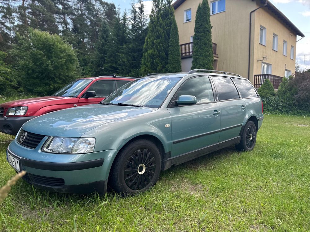 Passat b5 1999r 1.8 benzyna w bdb stanie