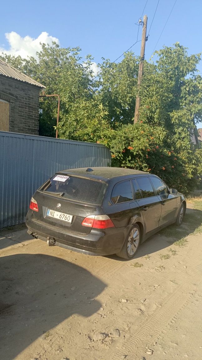 Продам автомобиль БМВ е61