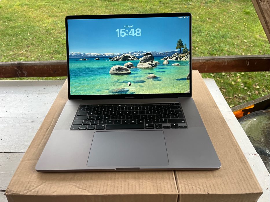 MacBook Pro 16” (2019) – i7 / 32GB RAM / 1 TB SSD